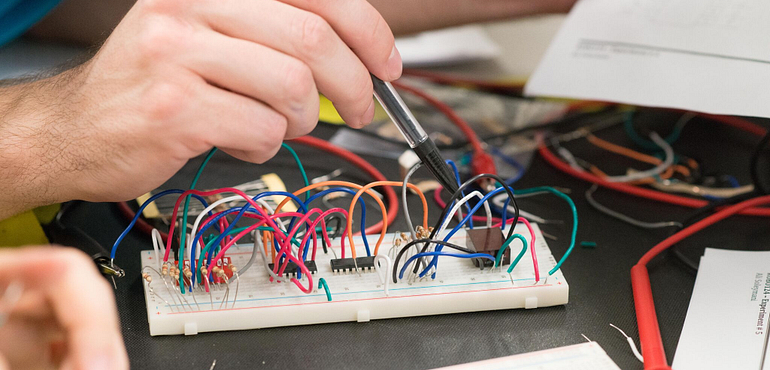close up shot of an electronic circuit board